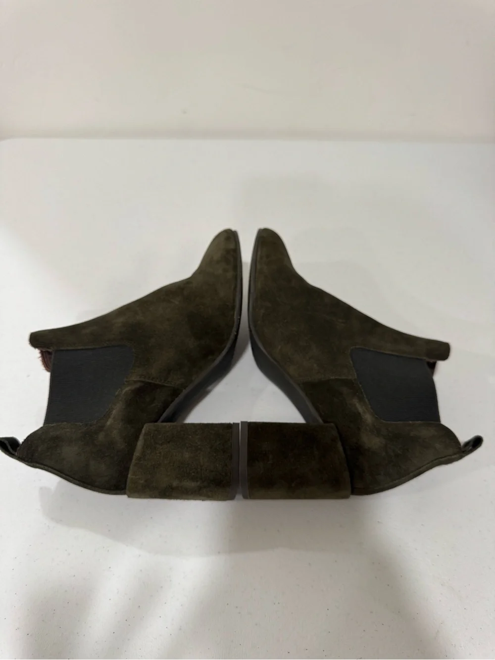 Pedro García Nenet Chelsea Dark Green Suede Block Heel Booties Women's 36.5